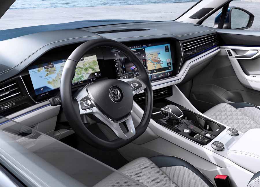 Volkswagen Touareg interior
