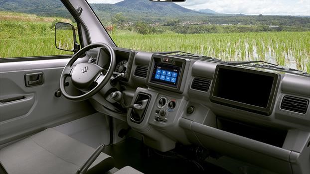 Suzuki Carry interior