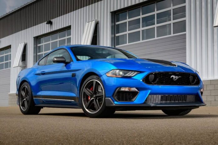 Ford Mustang Mach 1 exterior